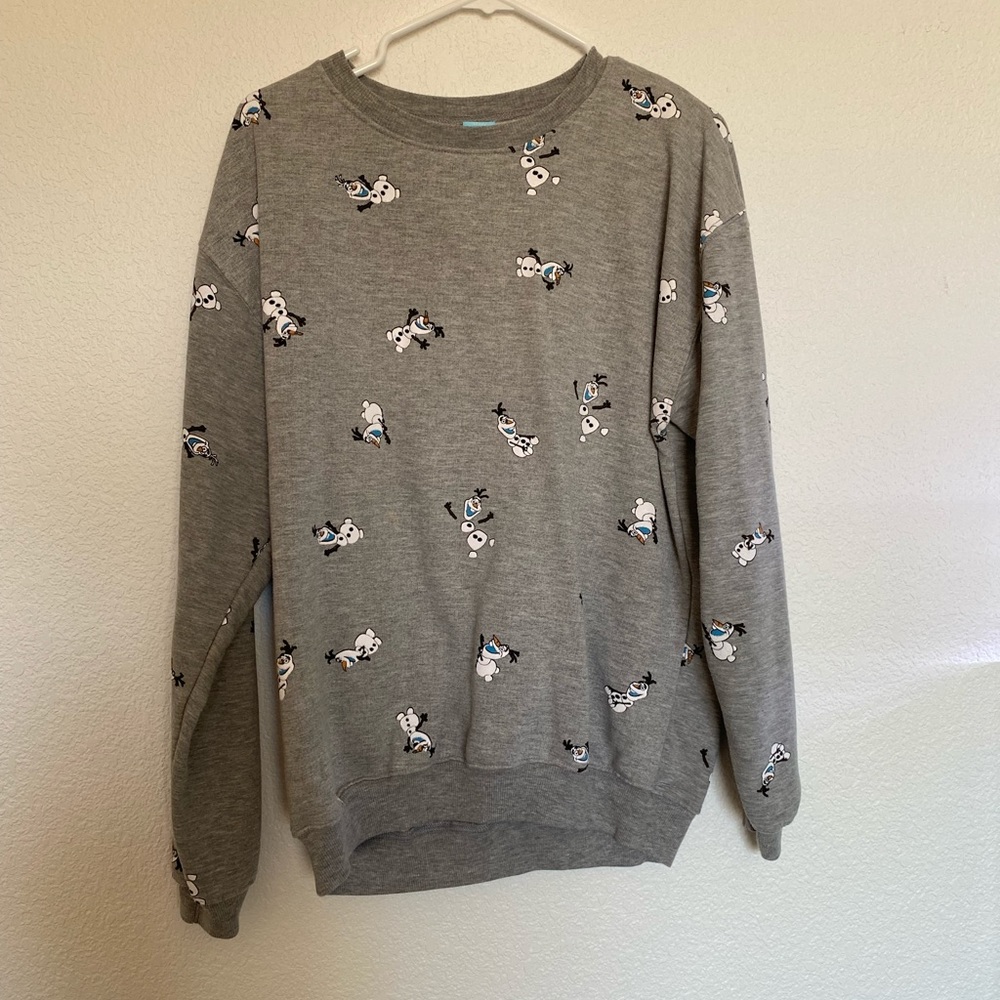 Crewneck sweater